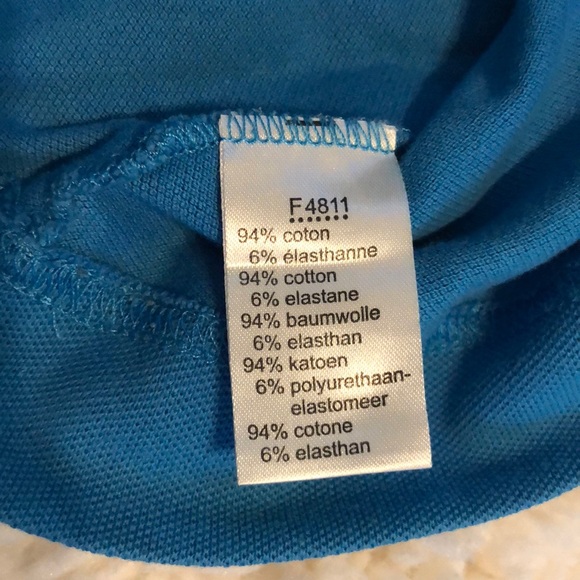 Small women’s Lacoste 🐊 polo - Picture 3 of 3